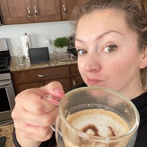 Meet your Posher, Posh